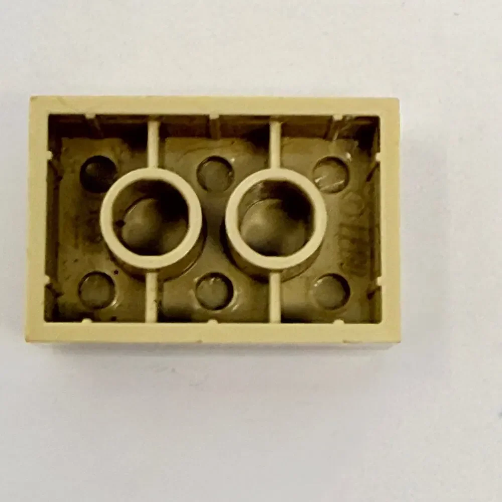 LEGO BrickSwag #BrickSwag December 2016 Printed Tan 2x3 Brick Promo Collectible - Picture 4 of 7